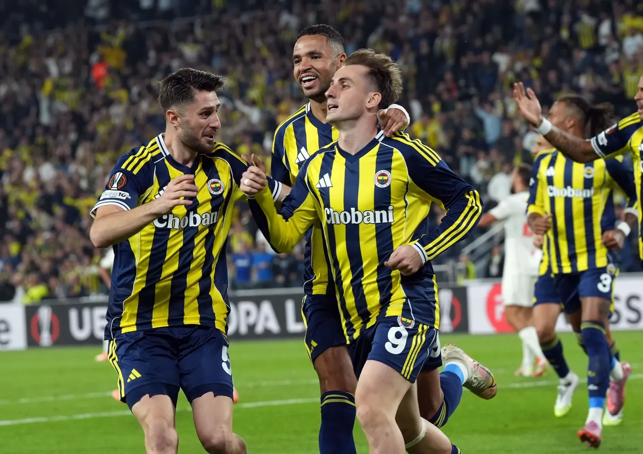 Alarmları Kurun! Fenerbahçemizin Şampiyonlar Ligi Maçı Şifresiz Kanalda!