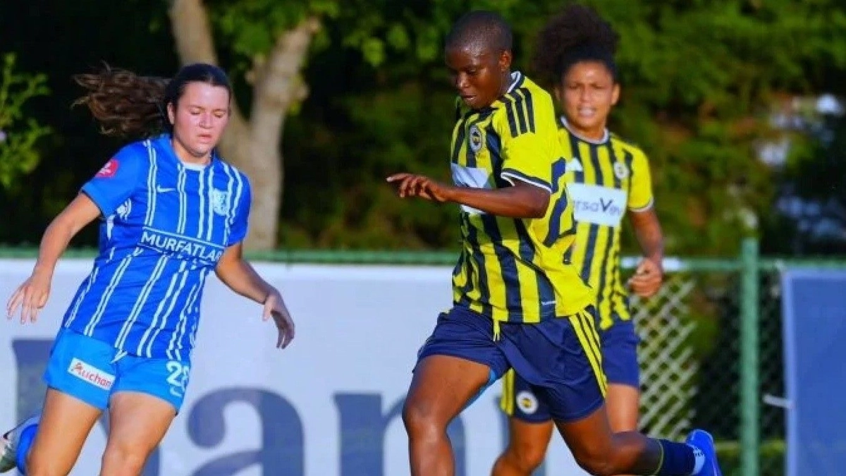 Fenerbahçe arsaVev'den Farul Constanta'ya Hazırlık Maçında 3-0'lık Net Galibiyet!