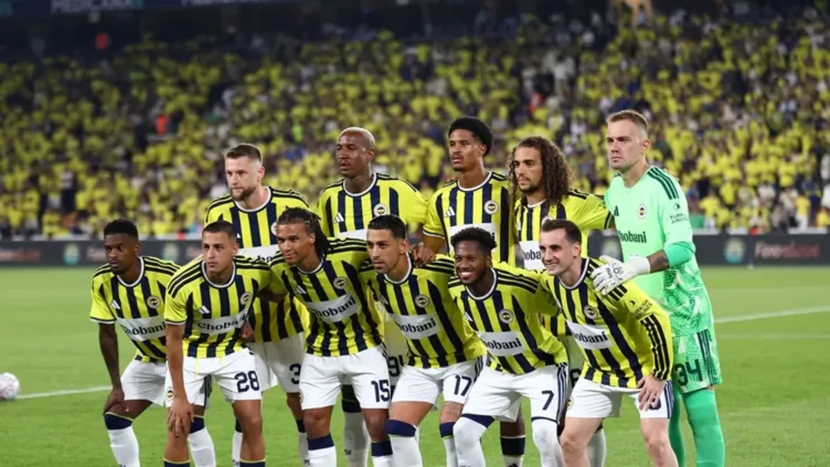 Fenerbahçe'de Ake'nin Son Durumu Belli Oldu: Gornik Zabrze Maçı Sonrası Sevindirici Haber