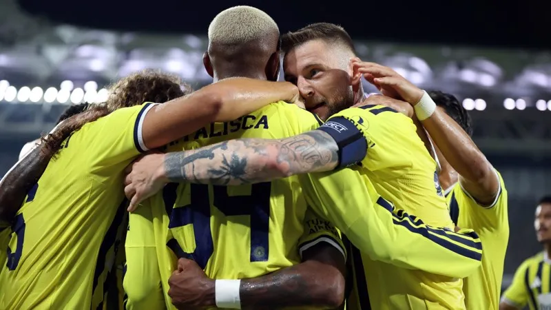 Fenerbahçe'miz, Sturm Graz Karşısında Avantaj Peşinde: Kadıköy Yanacak!