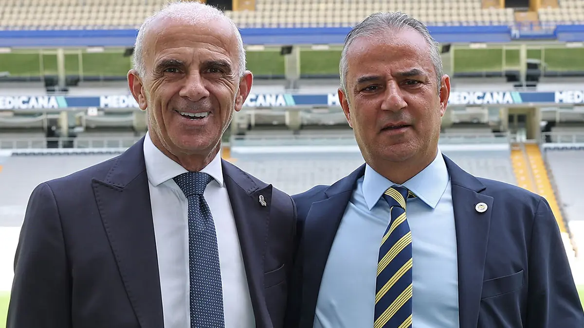 Fenerbahçe'miz Yeni Golcüsü Serhou Guirassy İle El Sıkıştı!