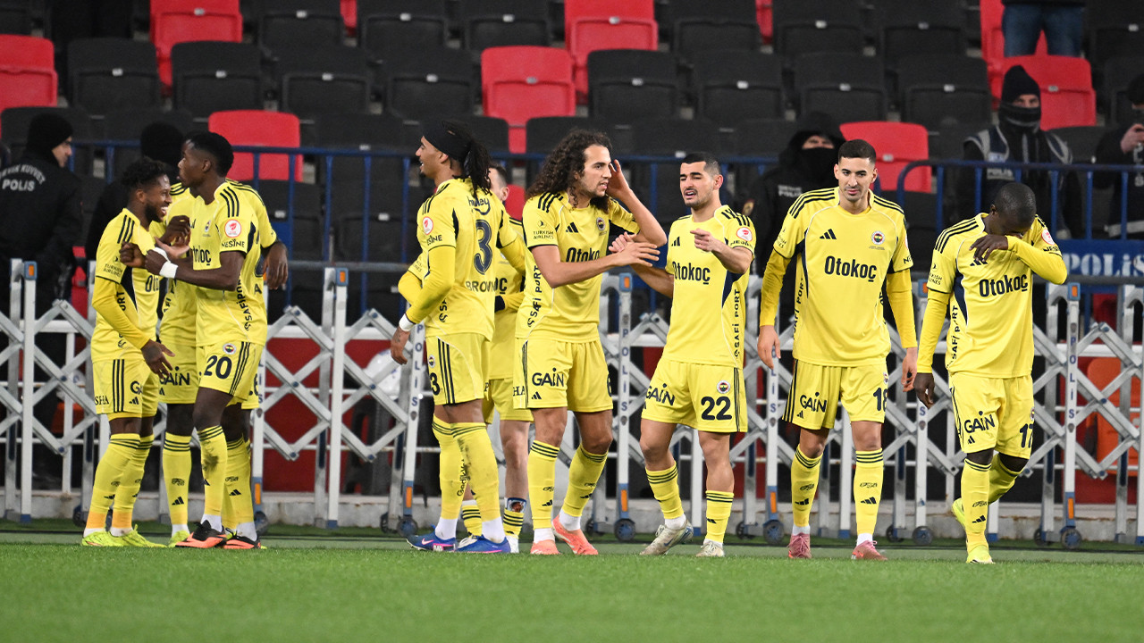 Fenerbahçemiz Gaziantep FK'yı 4-0 Mağlup Etti!