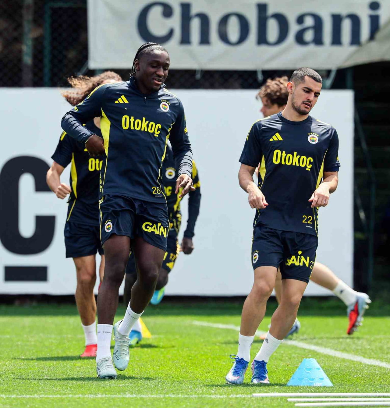 Fenerbahçemiz, Gornik Zabrze Maçı Hazırlıklarını Tamamladı: Kadro Belli!