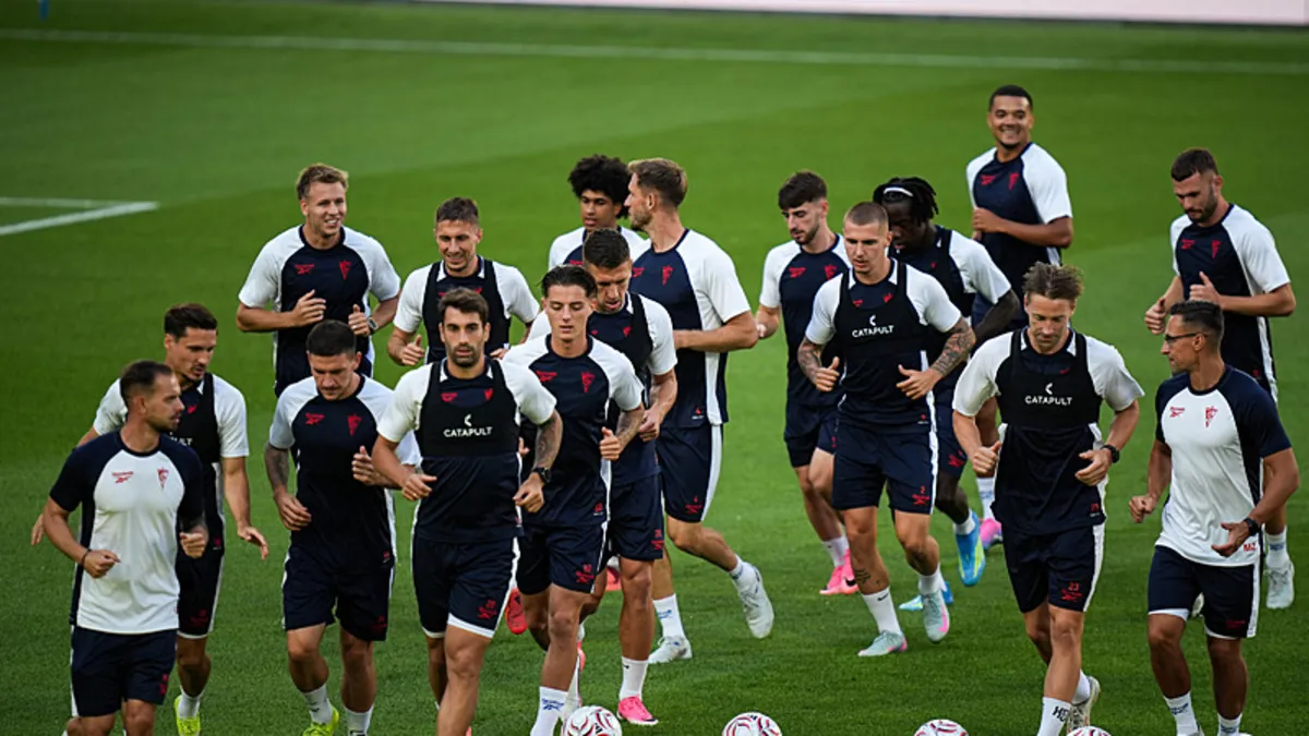 Fenerbahçemiz, Gornik Zabrze Maçı İçin Son Antrenmanını Tamamladı!