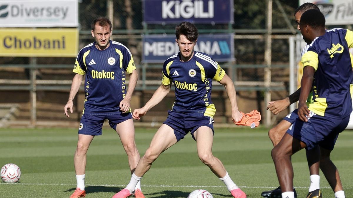 Fenerbahçemiz, Gornik Zabrze Maçına Hazır: Sahaya İniyor!