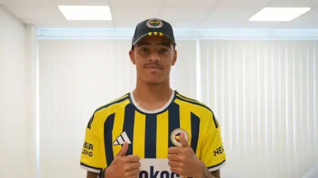 Fenerbahçemiz'in Yeni Yıldızı Mason Greenwood Yarın İstanbul'da!