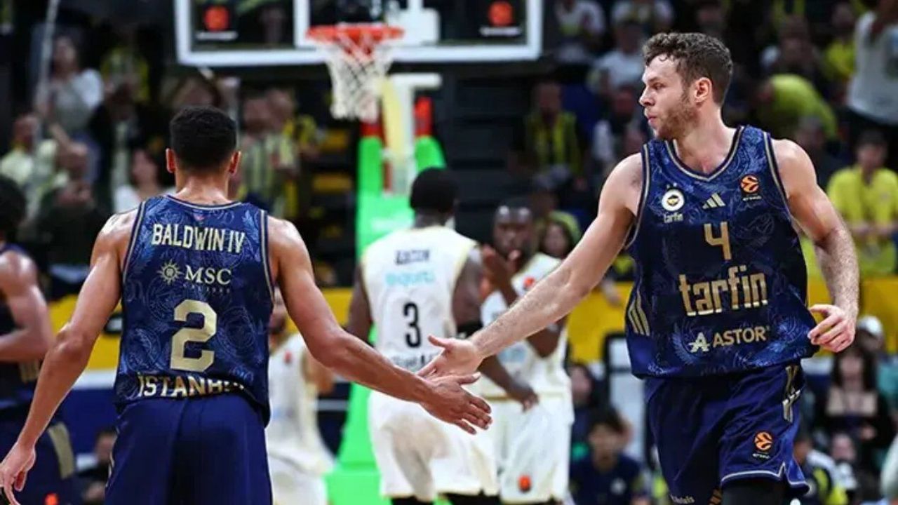 Fenerbahçemiz, Panathinaikos Deplasmanında Serisini Sürdürmek İstiyor!