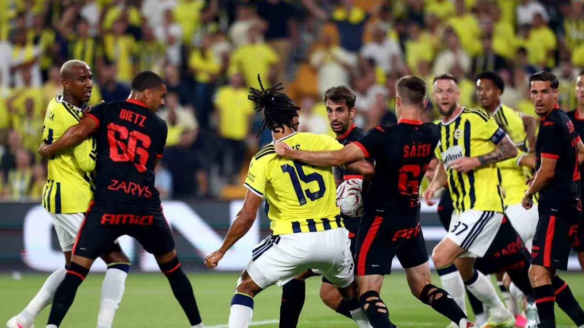 Fenerbahçemiz, Şampiyonlar Ligi Yolunda Gornik Zabrze'yi 1-0 Mağlup Etti