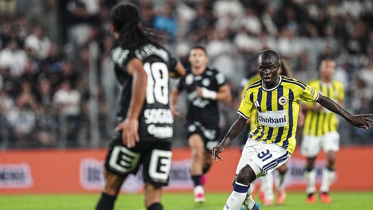 Fenerbahçemiz Sturm Graz Engelini Aşarak Şampiyonlar Ligi Play-Off'unda!