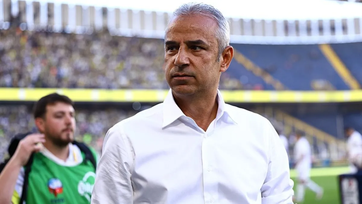 Fenerbahçemizde İki Önemli Ayrılık Kapıda: Oosterwolde ve Semedo Yolcu İddiası
