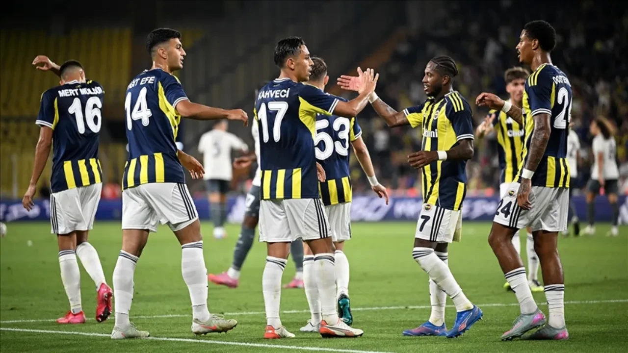 Fenerbahçemizin LASK Hazırlık Maçı Canlı Anlatımı!