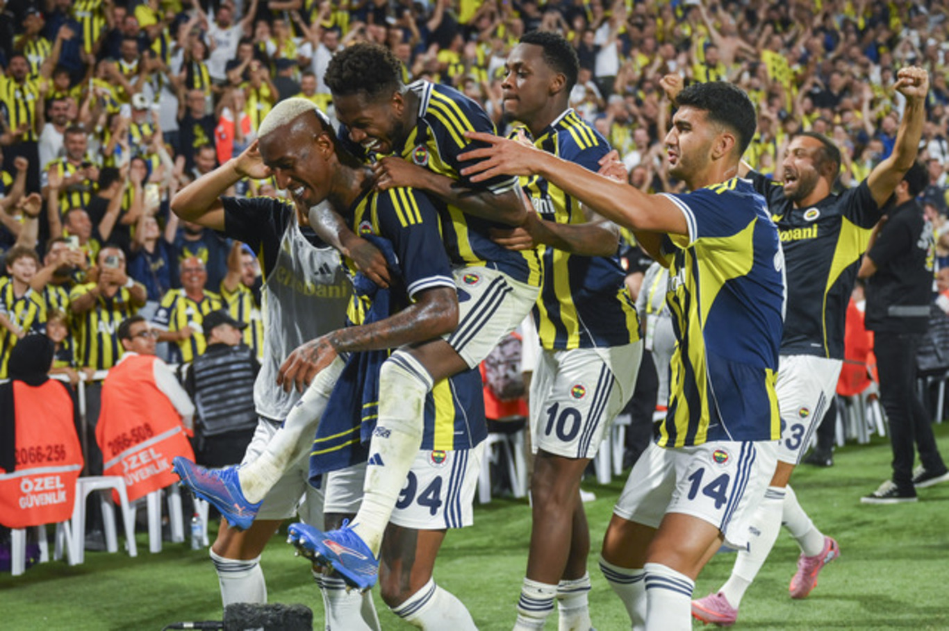 Fenerbahçemizin Şampiyonlar Ligi İlk Maçı Ne Zaman? Gornik Zabrze Randevusu Detayları!