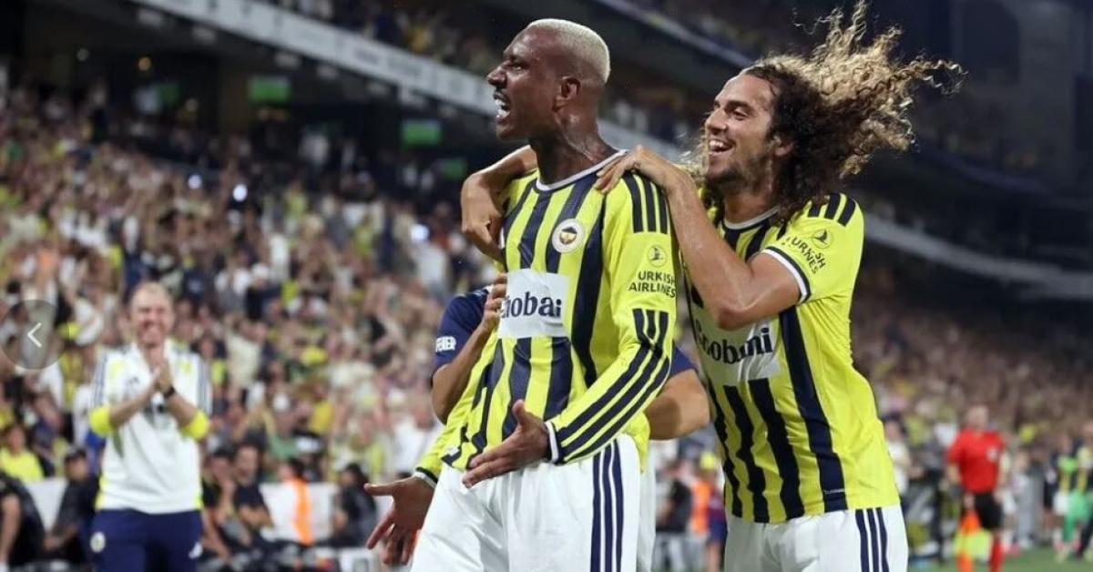 Gornik Zabrze - Fenerbahçe Maç Skoru: Kanaryamız Turladı!