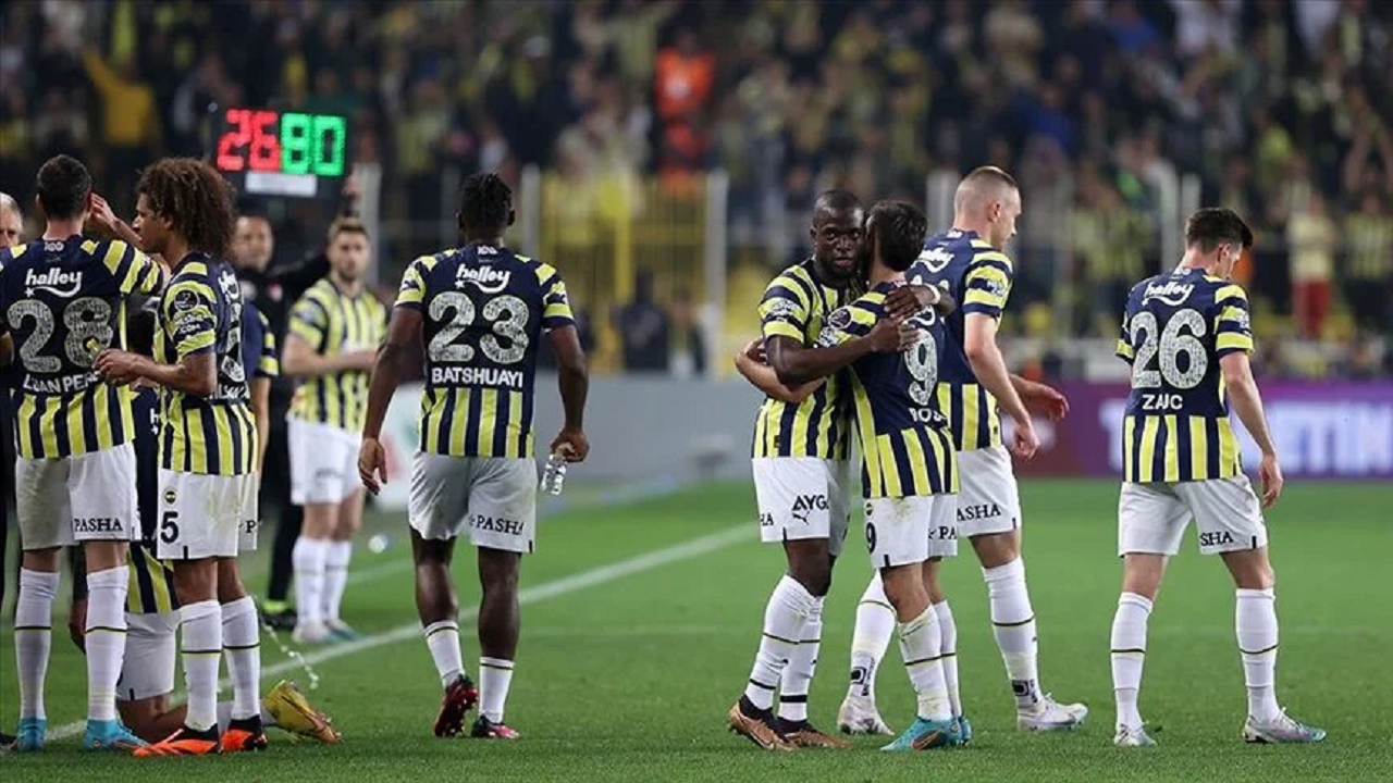 LASK Linz - Fenerbahçe Maçı: Kanaryamız Sahaya Çıkıyor!