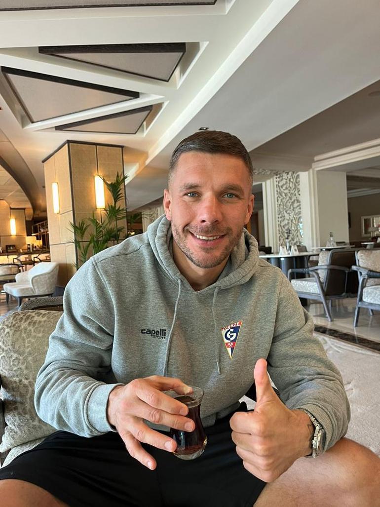 Podolski'den Fenerbahçemiz Maçı Öncesi İddialı Sözler: Korkuya Gerek Yok!