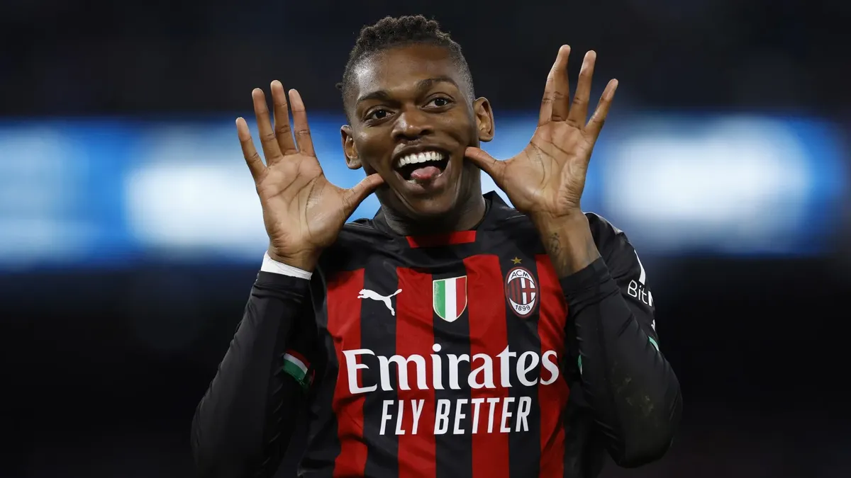 Rafael Leao Fenerbahçemizin Gündeminde: Dev Transferde Sıcak Gelişmeler!