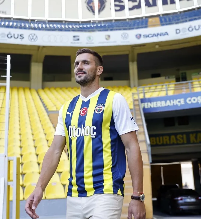 SON DAKİKA | Fenerbahçe, Greenwood'un İstanbul'a Geliş Tarihini Açıkladı!