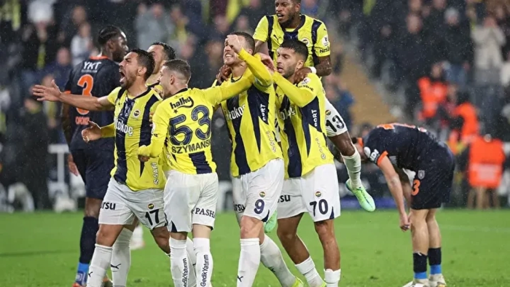 Sturm Graz Maçı Öncesi Kanaryamıza Çifte Müjde!